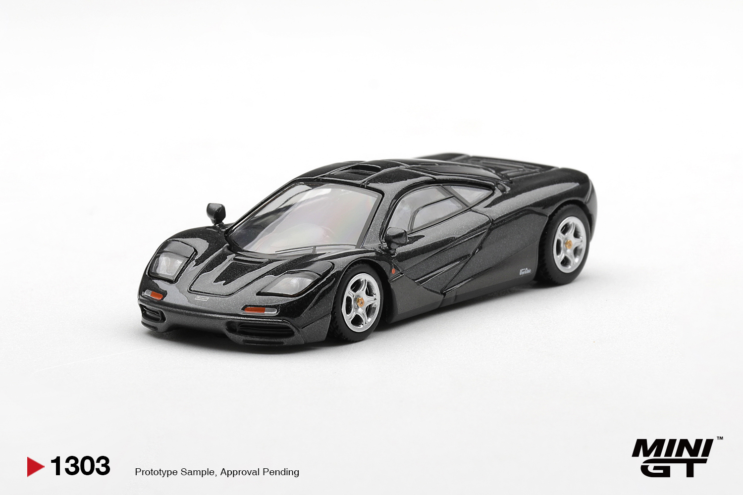 Die Cast Car 1 64 - MINIGT 1/64 McLaren F1 синий с
