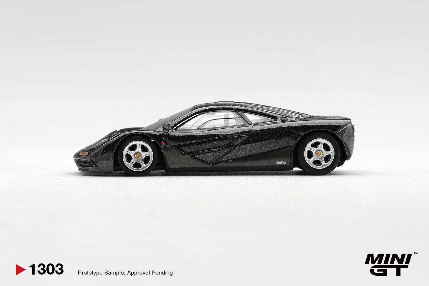 MINIGT 1/64 McLaren F1 синий с – обзор и цена Die Cast Car 1 64