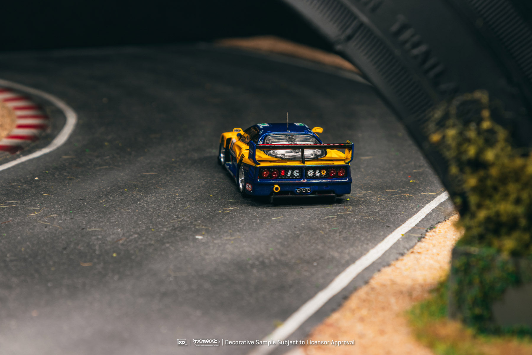 В наличии: Коллекционная модел – обзор и цена Die Cast Car 1 64